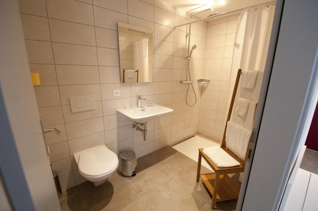 Hotel Bellavista "Bellevue" Saignelegier Room photo